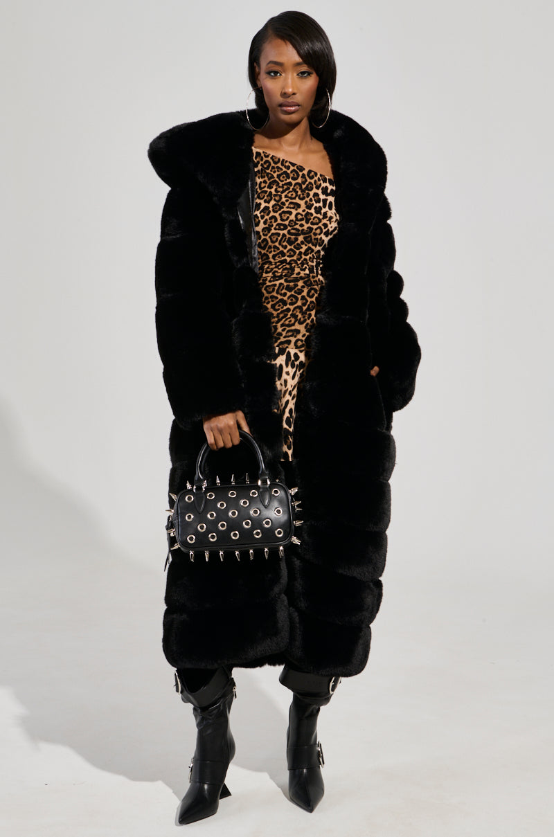 FAUX FUR PANEL HOODED TRENCH IN BLACK