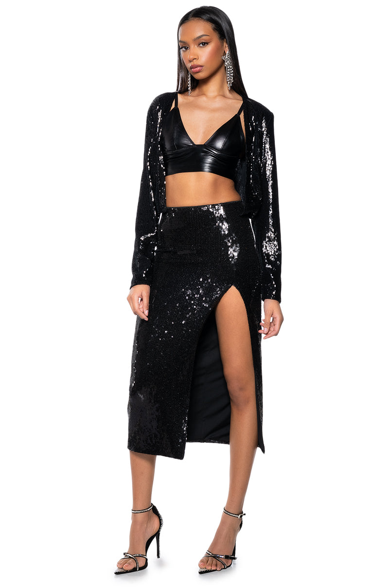 HOLIDAY SEASON SEQUIN COVER JACKET IN BLACK