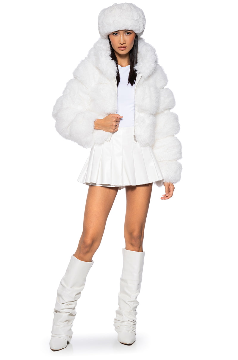 MUFFIN SOFT AND LUXE CROP FUR JACKET