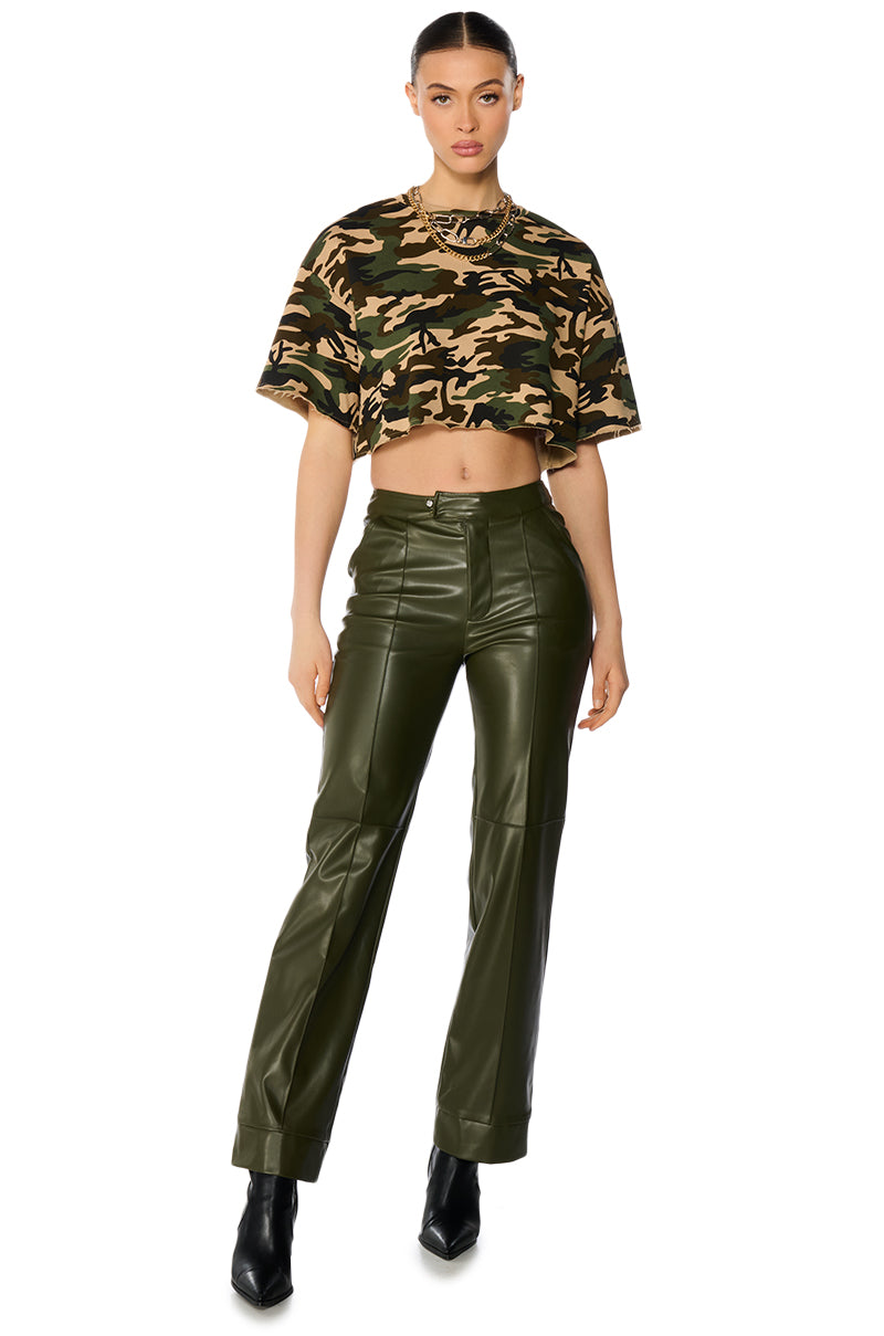 LIFT ME UP SHORT SLEEVE CAMO CROPPED SHIRT