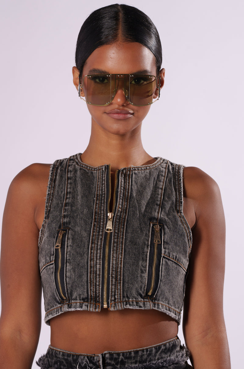 ZIP ME UP DENIM TANK