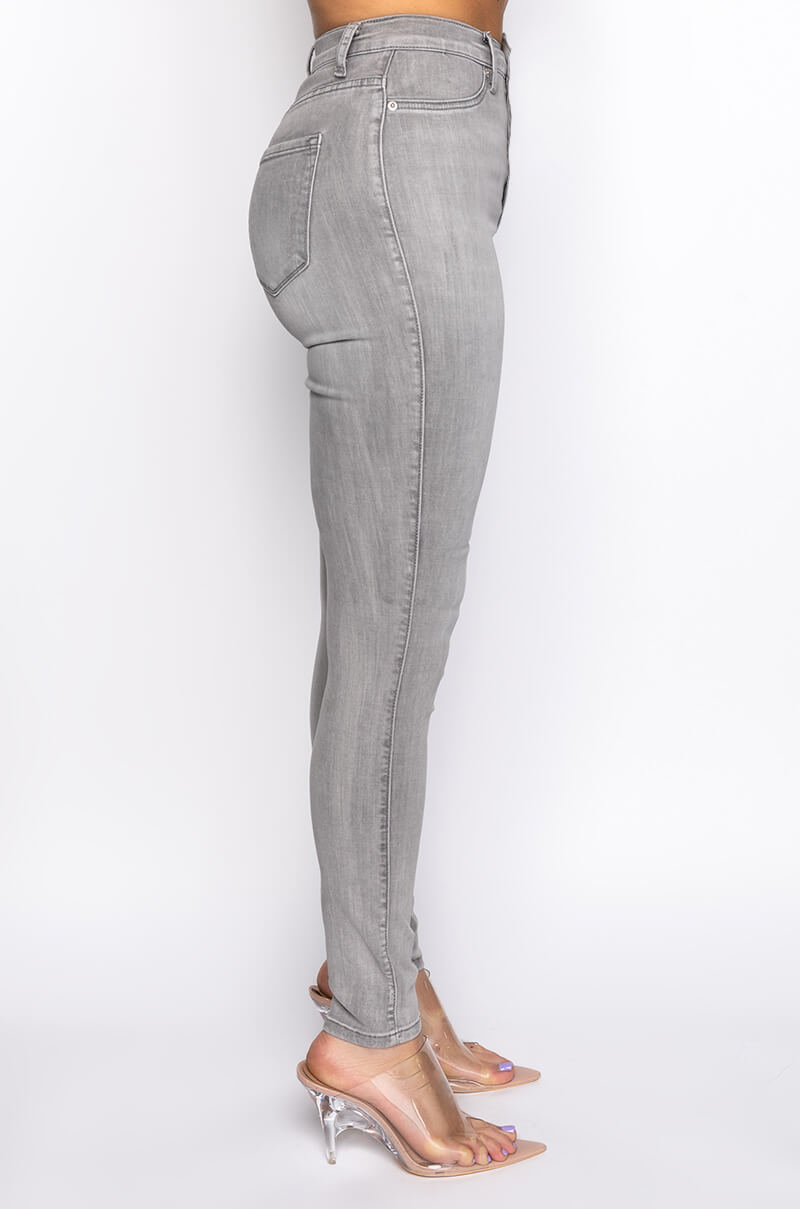 FLEX-FIT HIGH WAISTED SUPER STRETCHY SKINNY JEANS