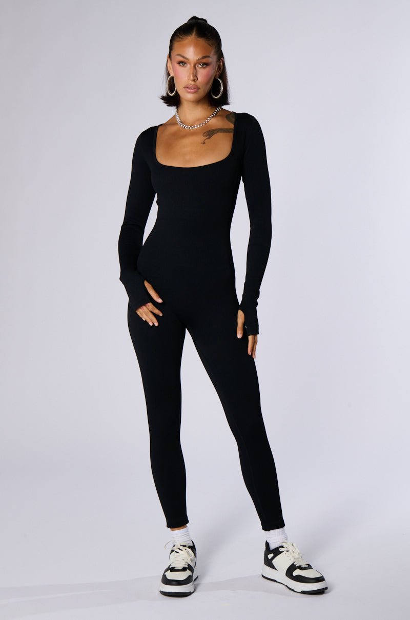 HOT GIRL WALK LONG SLEEVE CATSUIT IN BLACK