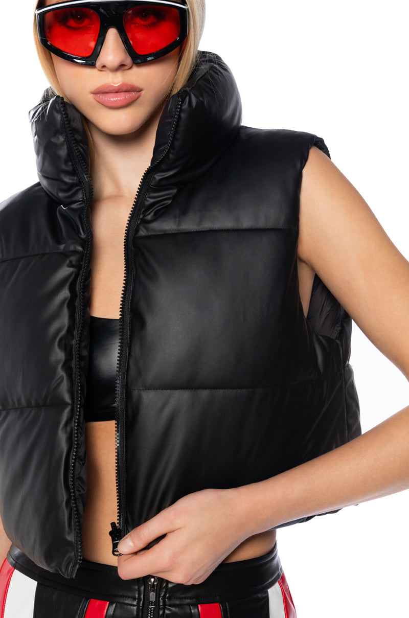 NYLON AND PU REVERSIBLE PUFFER VEST