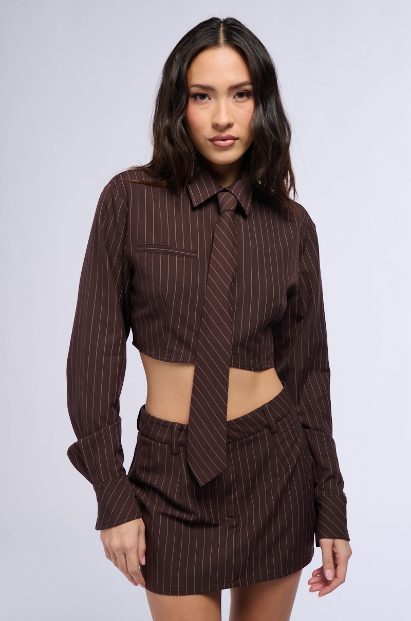 STRAIGHT TO BUSINESS PINSTRIPE TIE DETAIL CROP BLOUSE IN BROWN