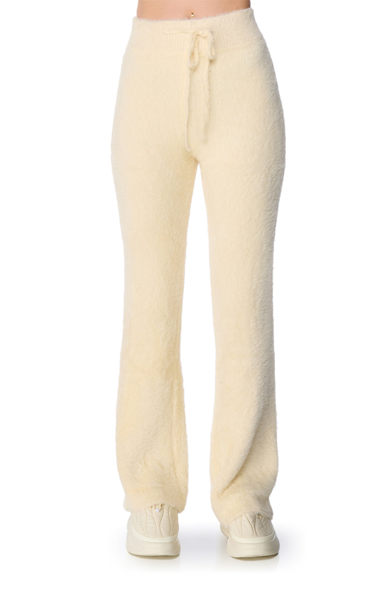 UNWIND FUZZY WIDE LEG JOGGER