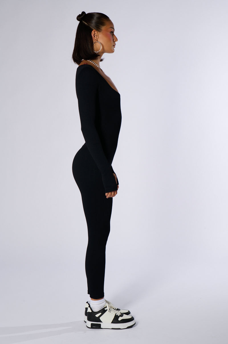 HOT GIRL WALK LONG SLEEVE CATSUIT IN BLACK