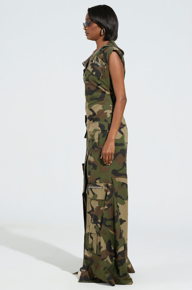 NOW YOU SEE ME CAMO PRINT MAXI DRESS