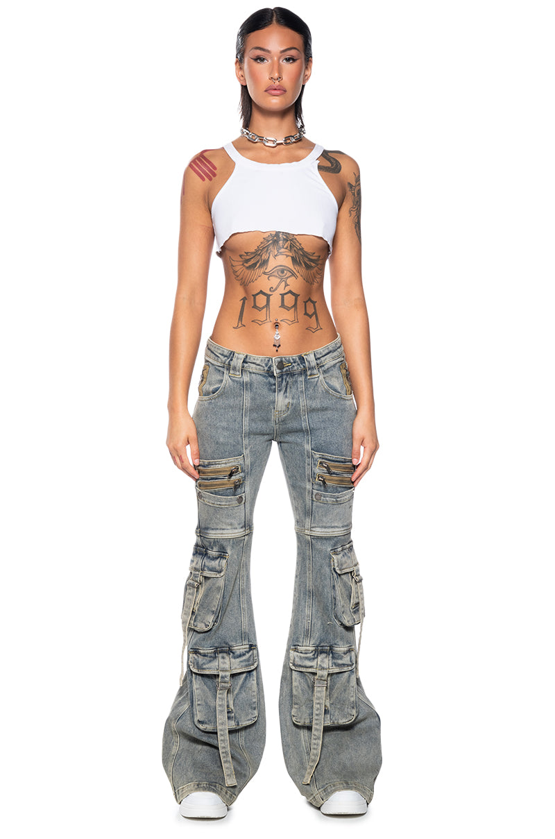 OFFICIALLY BACK LOW RISE FLARE JEANS