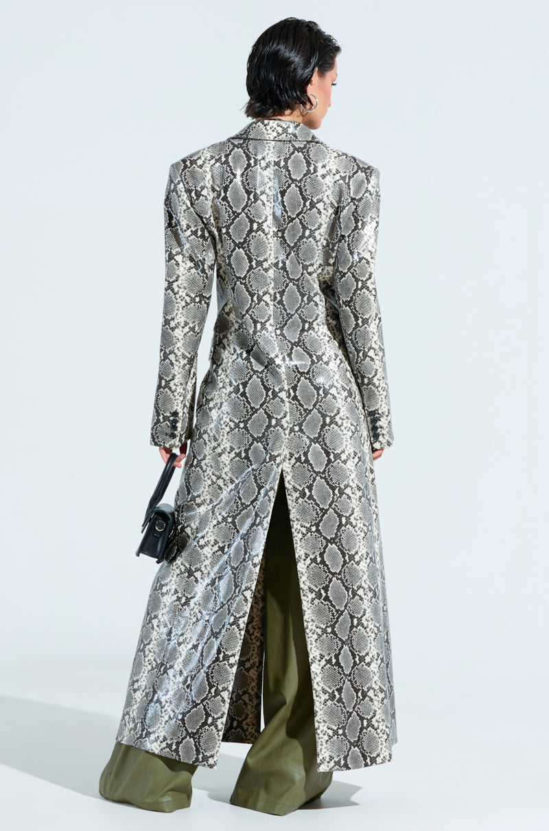 INCOGNITO SNAKE PRINT TRENCH IN IVORY