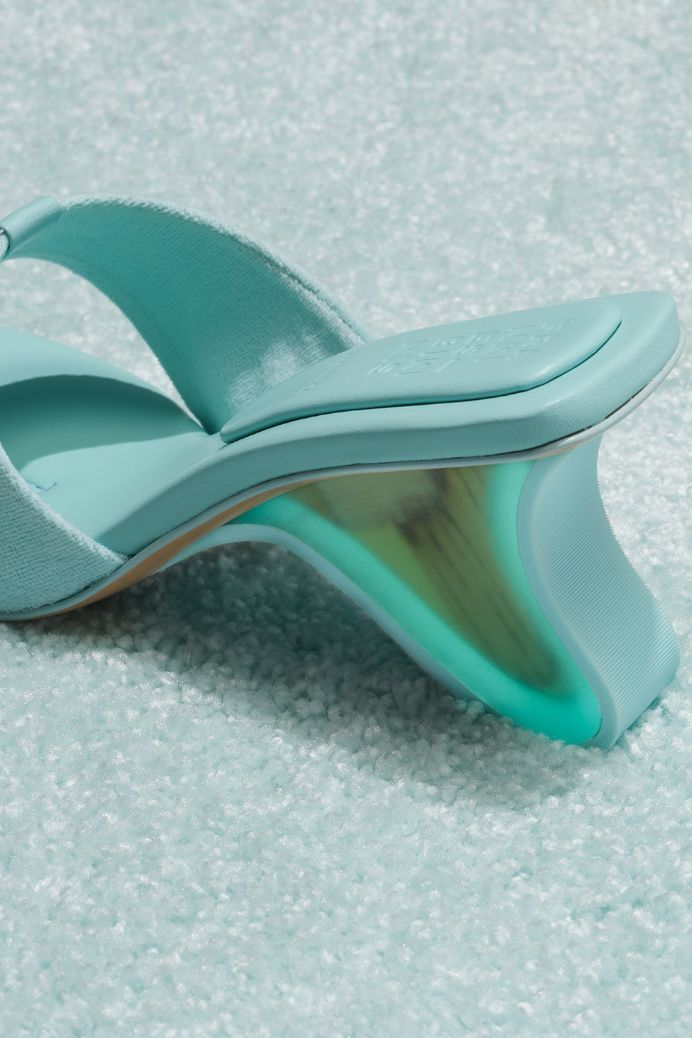 Surf Fin Heeled Sandal - Baby Blue