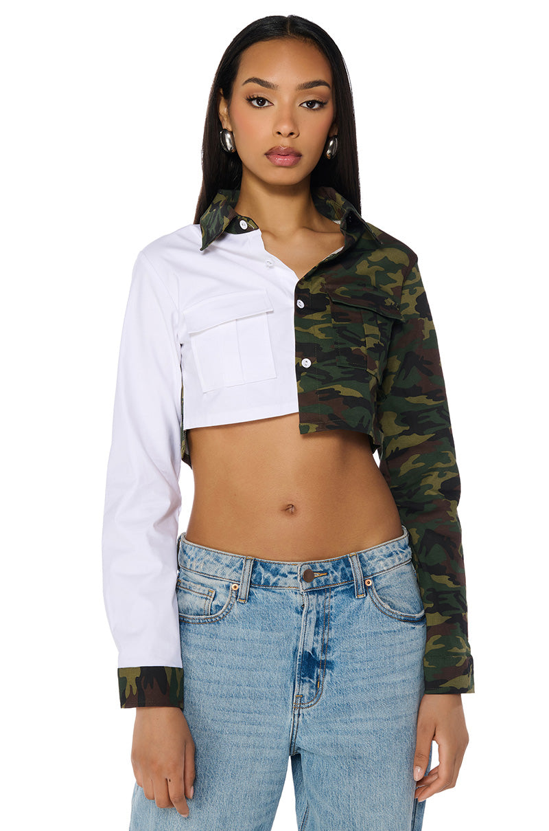 HER WAY LONG SLEEVE BUTTON DOWN POPLIN CAMO SHIRT