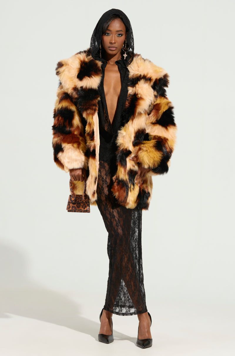 ARI OVERSIZED FUR COAT