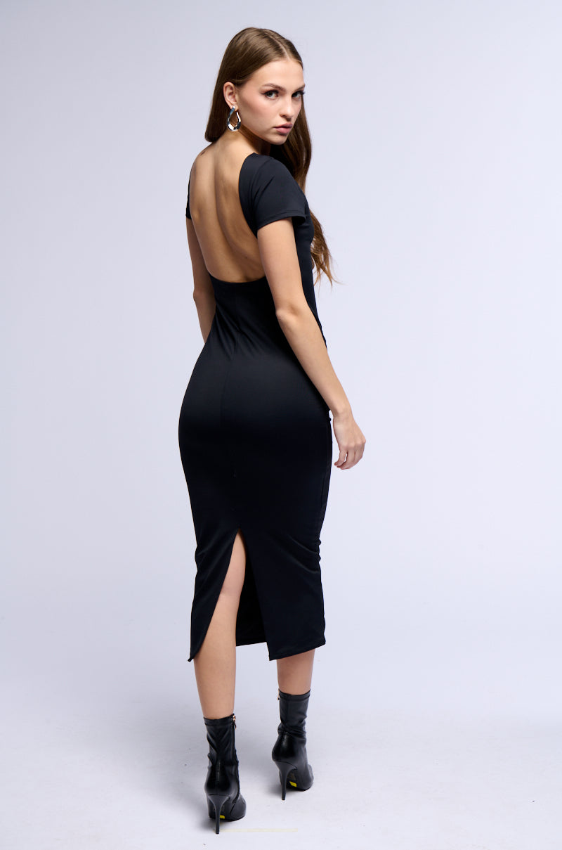 TAKE IT EASY KNIT MIDI DRESS