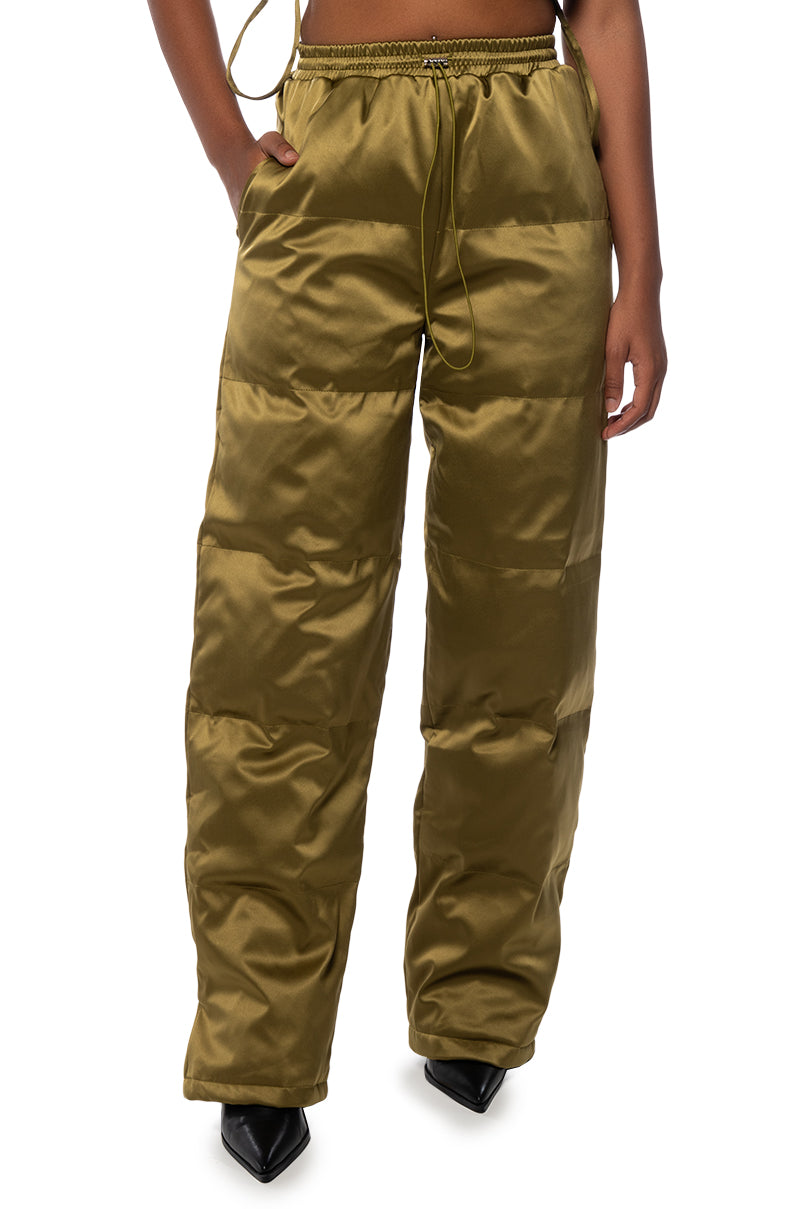 PUT U ON WIDE LEG SATIN PUFFER PANT