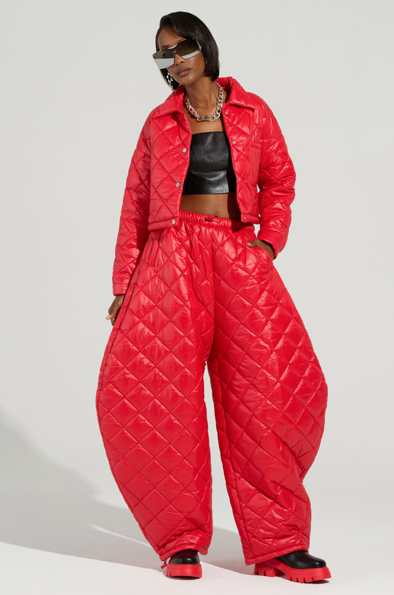 VIVI OVERSIZED PUFFER PANTS IN RED