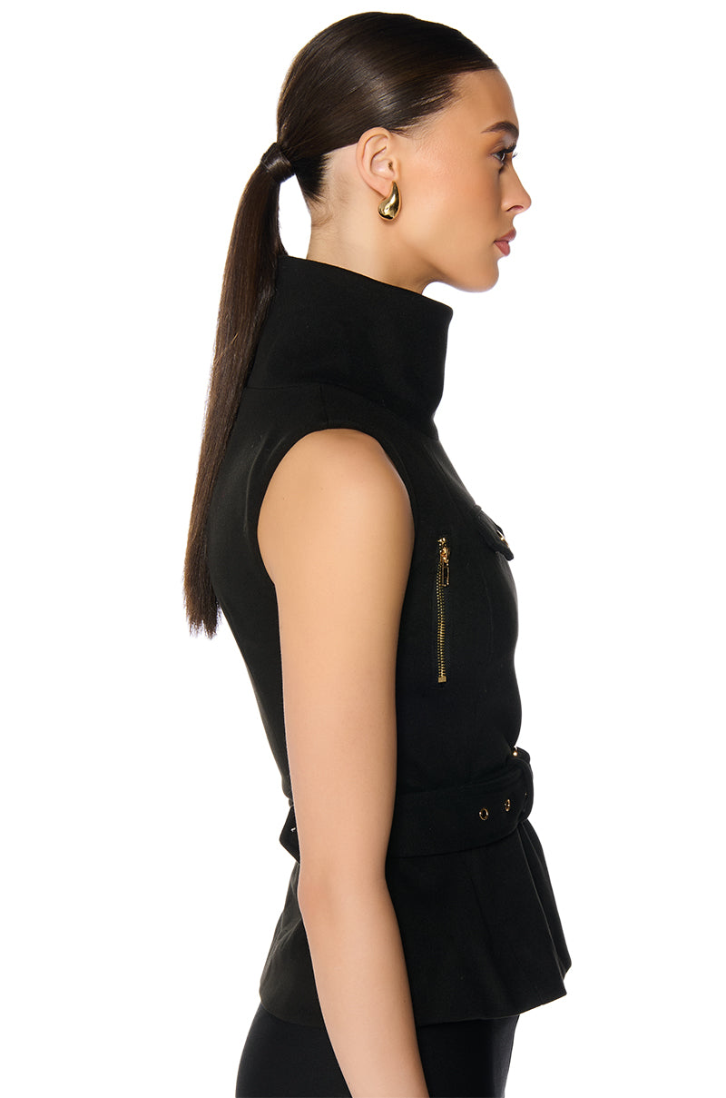 SOPHISTICATED WOMAN SLEEVELESS BELTED VEST TOP