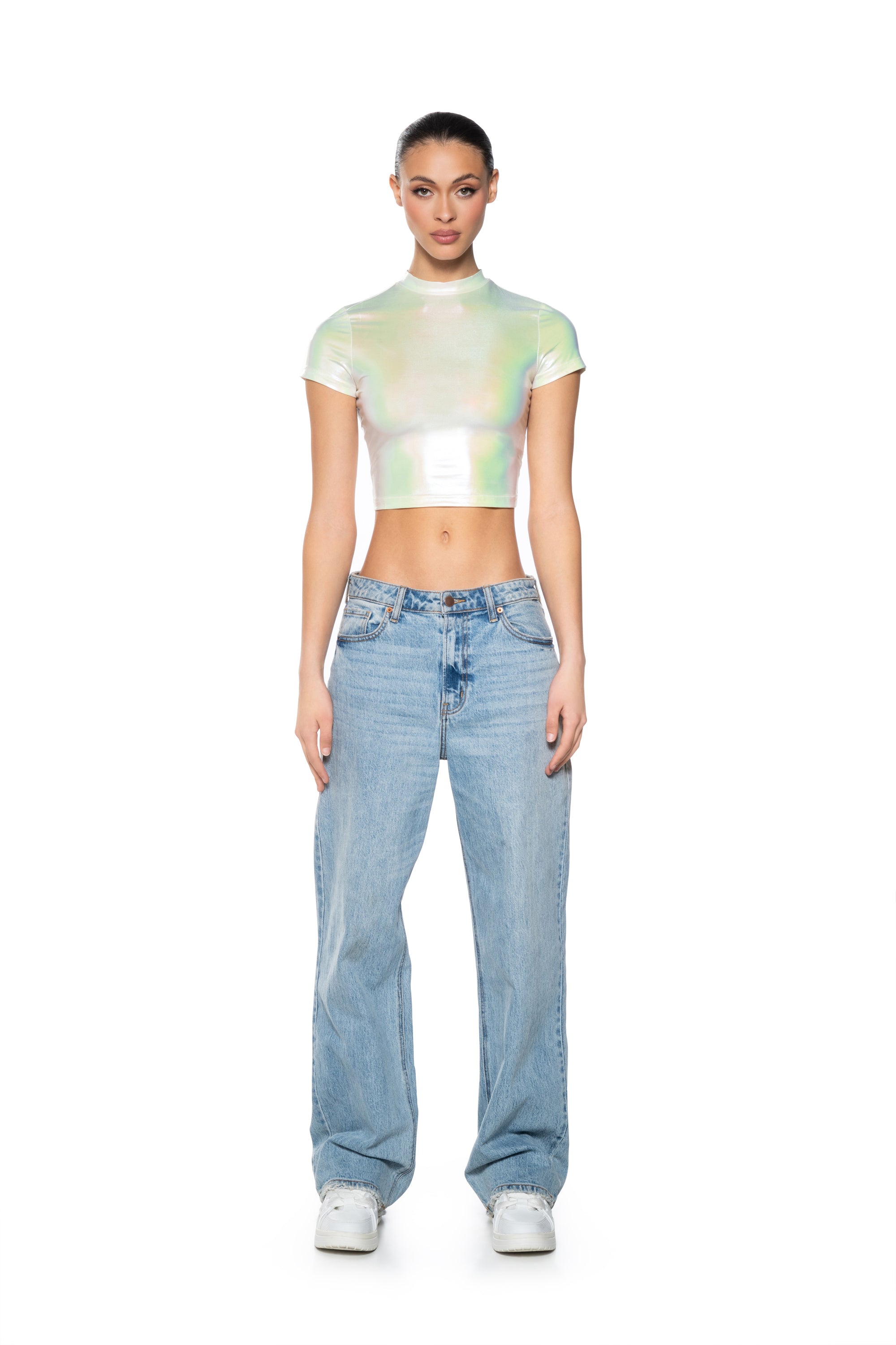 FEEL A WAY METALLIC SHORT SLEEVE CROP TEE