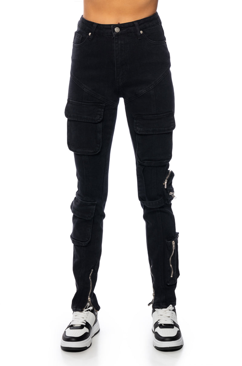 ONE STEP AT A TIME CARGO POCKET SKINNY JEANS