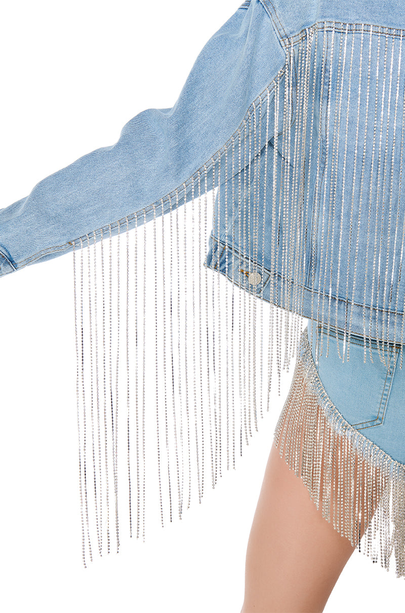 DOLLY CROPPED JEAN JACKET