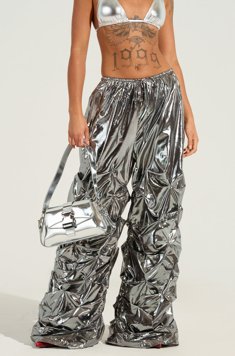 COINCIDENTAL LOVE OVERSIZED METALLIC RUCHED PANT