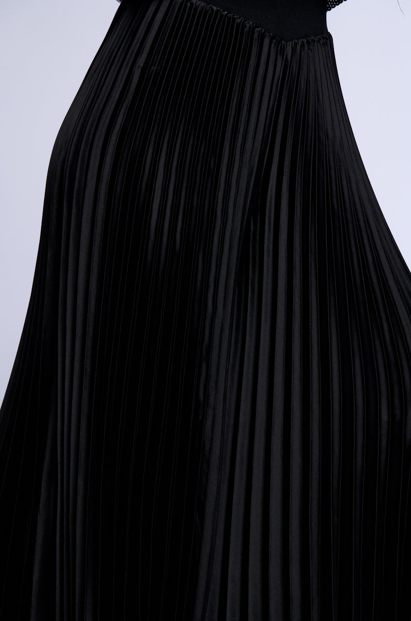 NOT YOUR AVERAGE PLEATED SATIN PALAZZO PANT