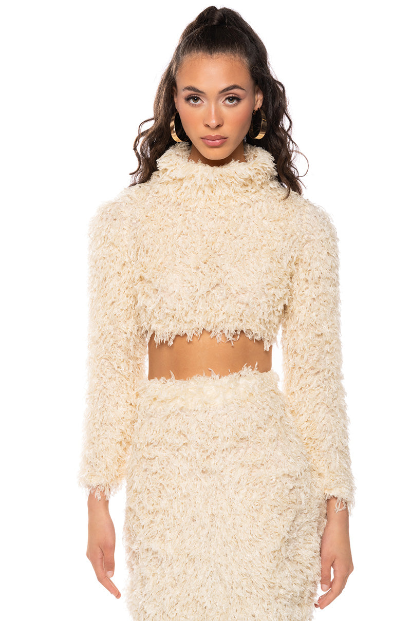 SWEATER WEATHER FUZZY TURTLENECK CROPPED SWEATER