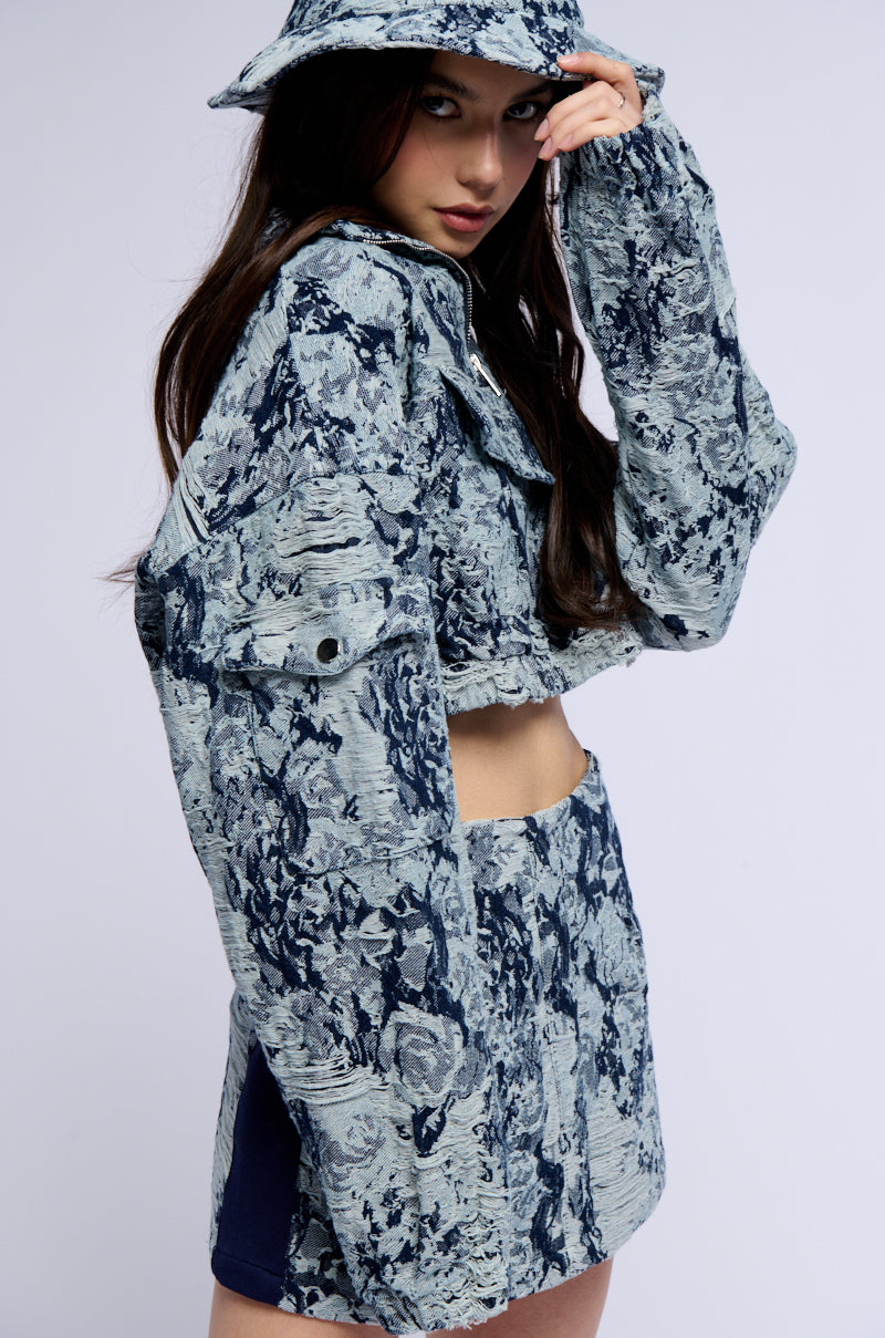 FLORAL DENIM CROPPED SWEATSHIRT