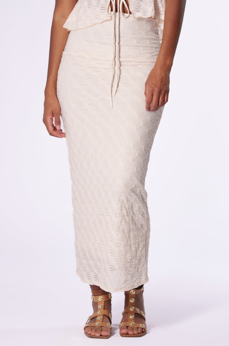 EASY TO BE LOVED MAXI SKIRT