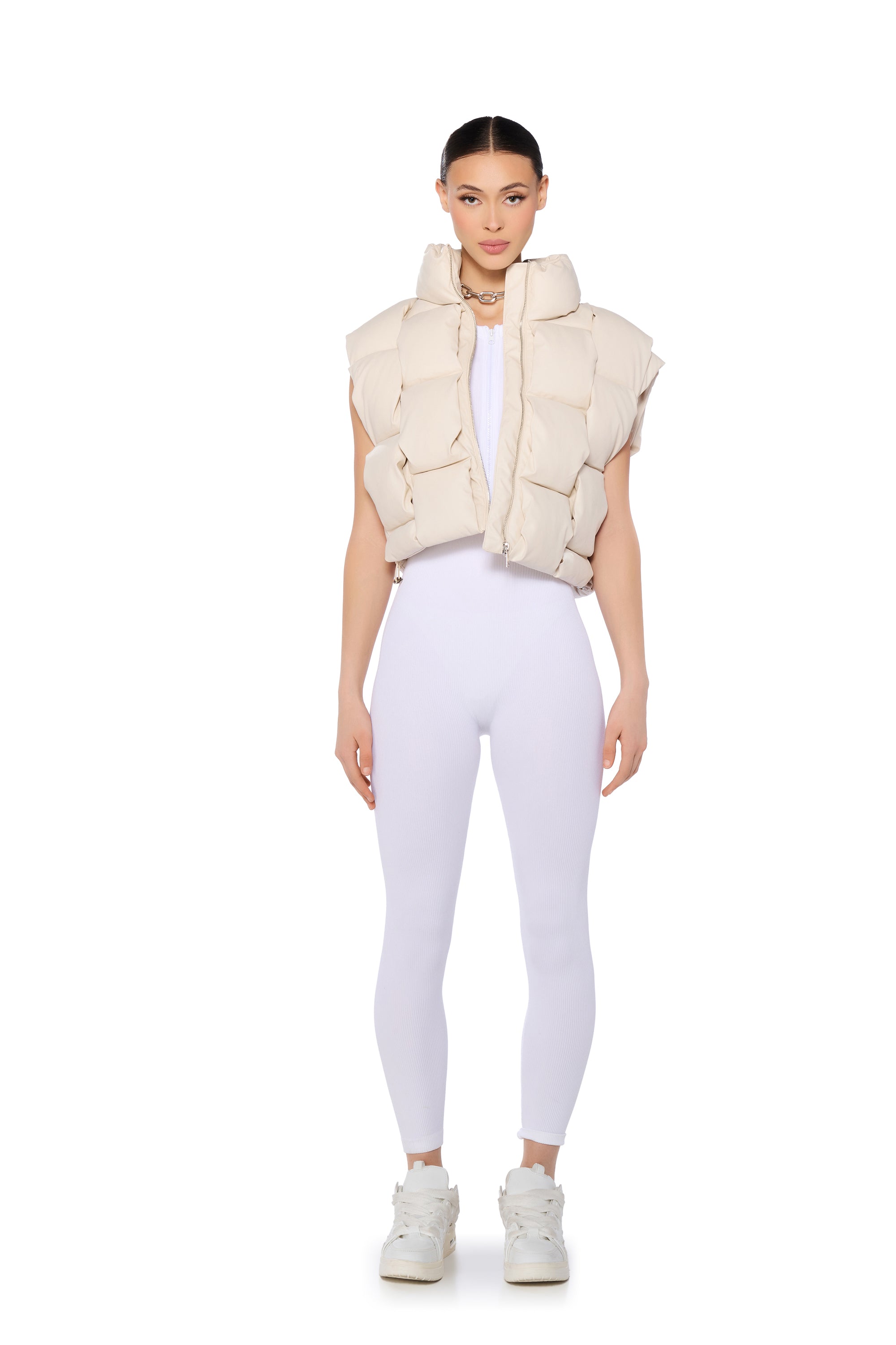 CROP PU WEAVE PUFFER VEST IN BEIGE