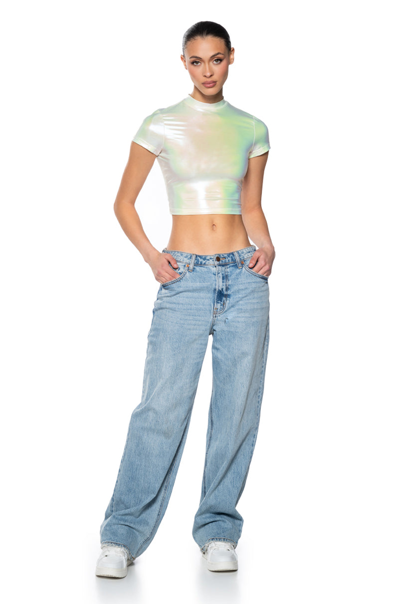 FEEL A WAY METALLIC SHORT SLEEVE CROP TEE