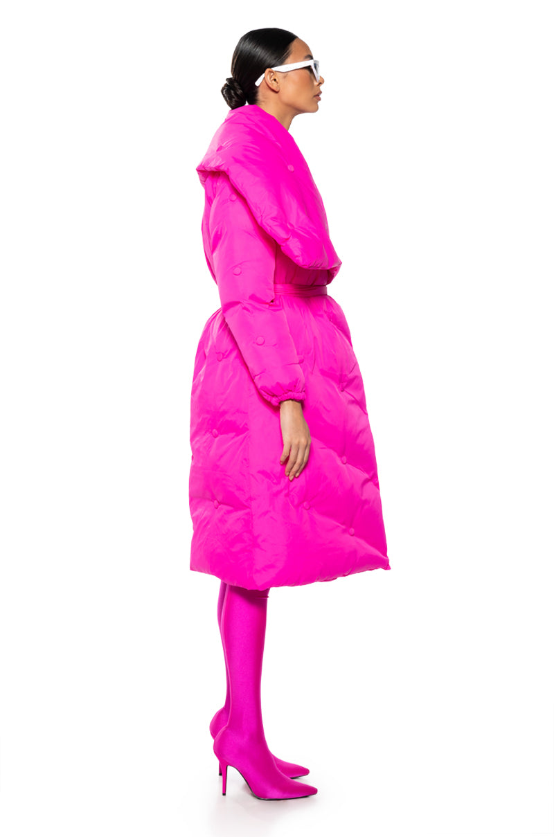 CAMPING TUFFED PUFFER COAT IN PINK