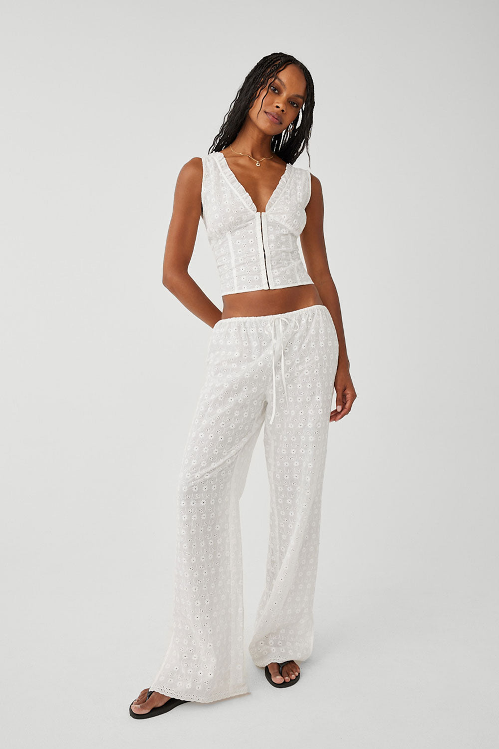 Daisy Eyelet Low Rise Pant - White