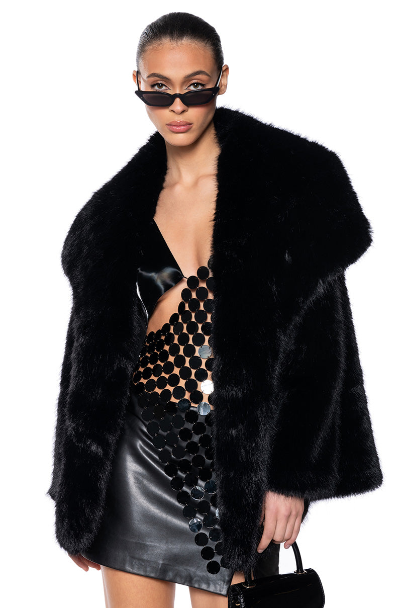 OLD HOLLYWOOD FAUX FUR JACKET