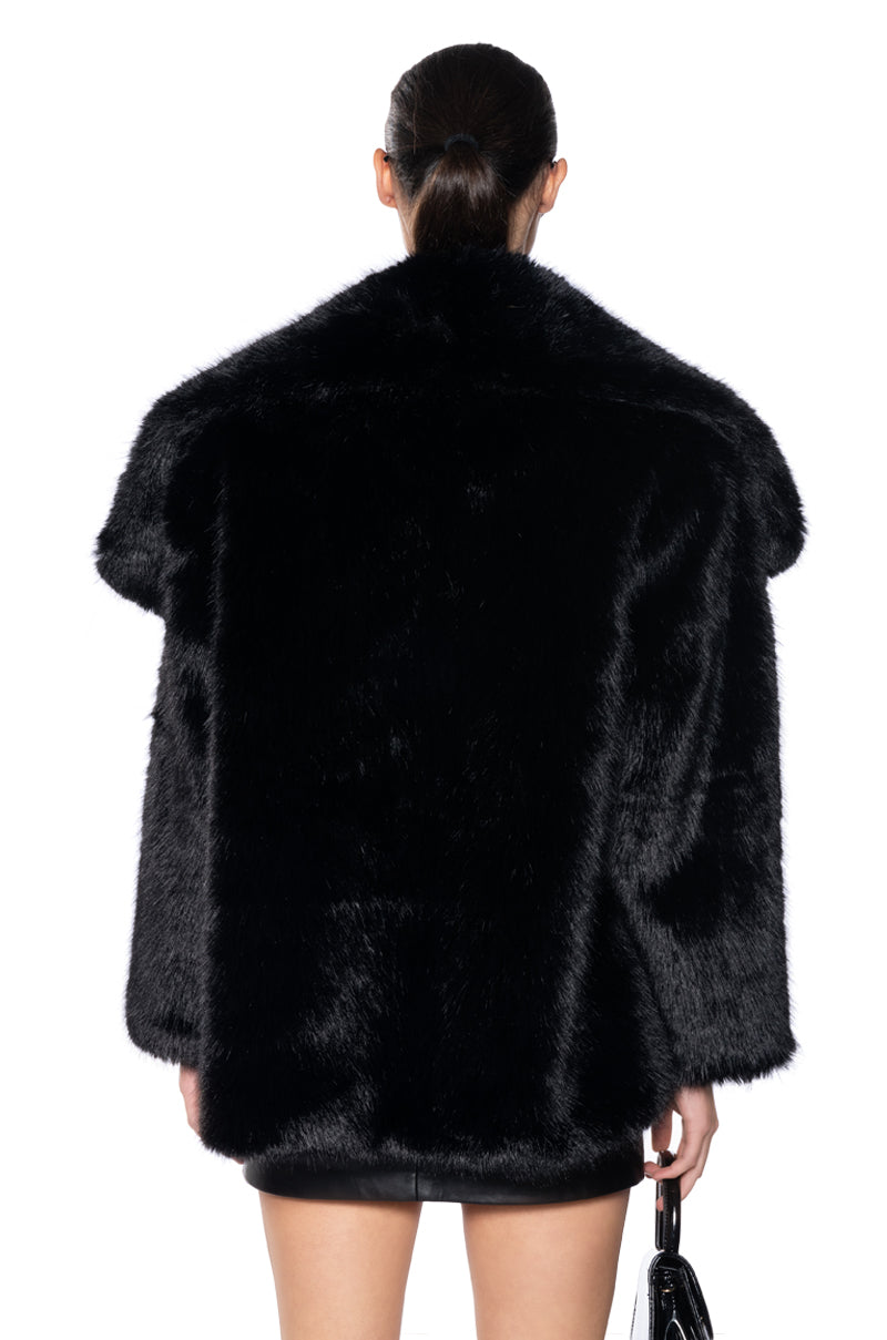 OLD HOLLYWOOD FAUX FUR JACKET