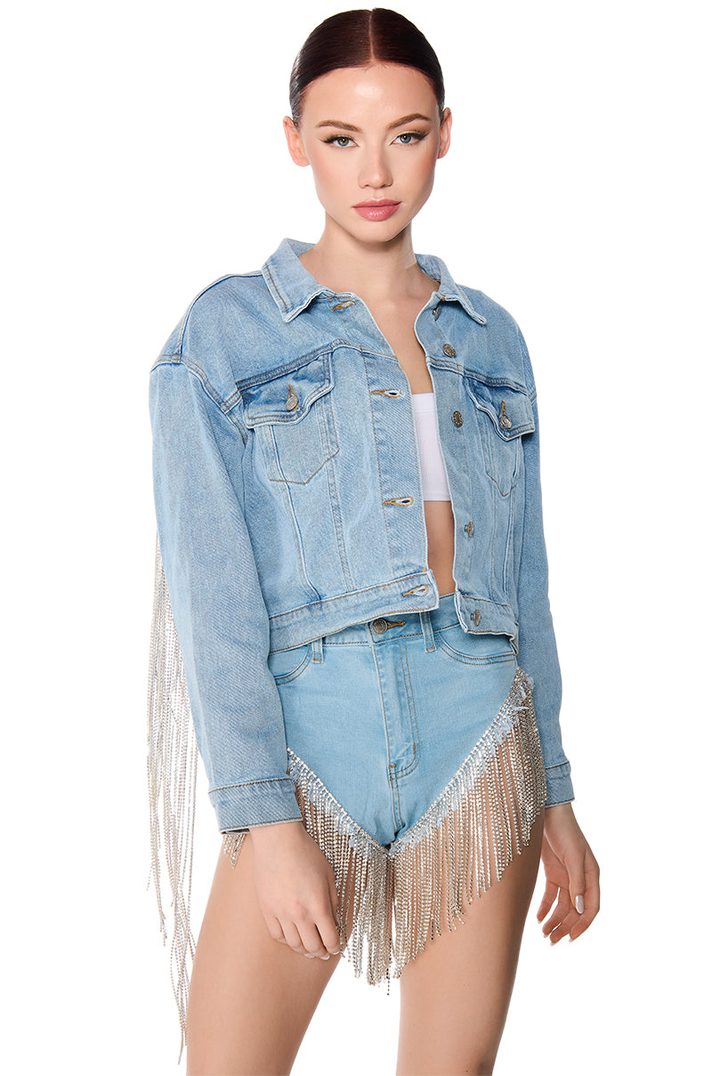 DOLLY CROPPED JEAN JACKET