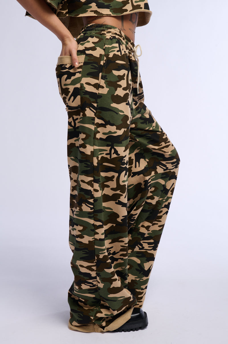 LIFT ME UP WIDE LEG CAMO JOGGER PANT