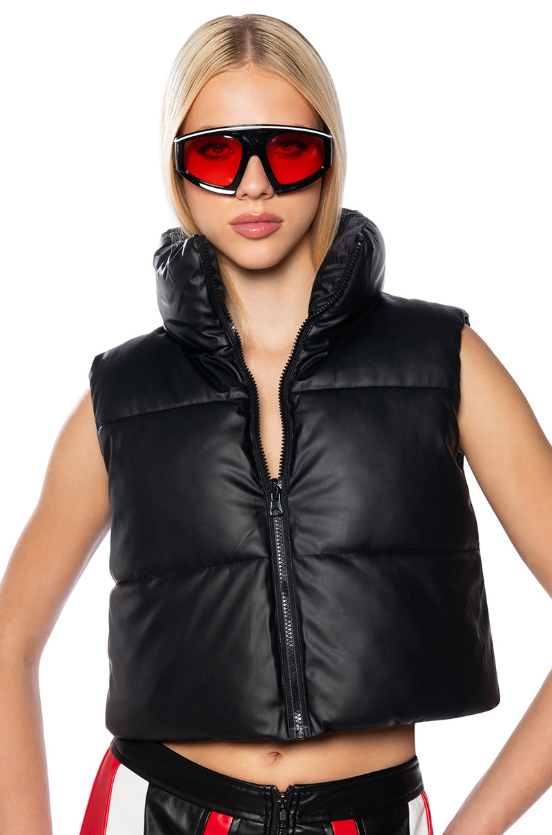 NYLON AND PU REVERSIBLE PUFFER VEST