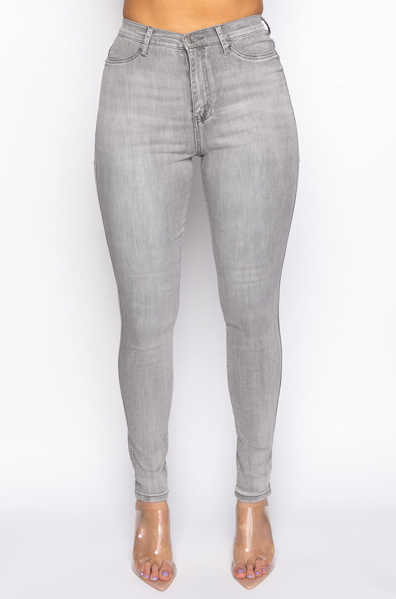 FLEX-FIT HIGH WAISTED SUPER STRETCHY SKINNY JEANS