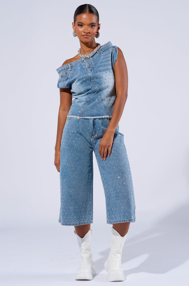 DENIM DIVA OFF SHOULDER TOP