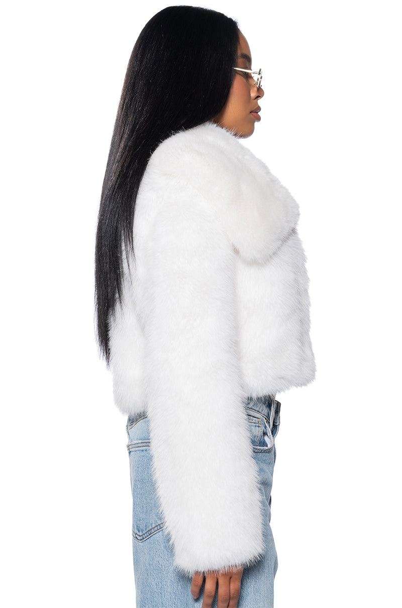 NEFTY SOFT FAUX FUR JACKET IN WHITE