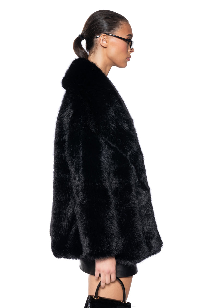 OLD HOLLYWOOD FAUX FUR JACKET