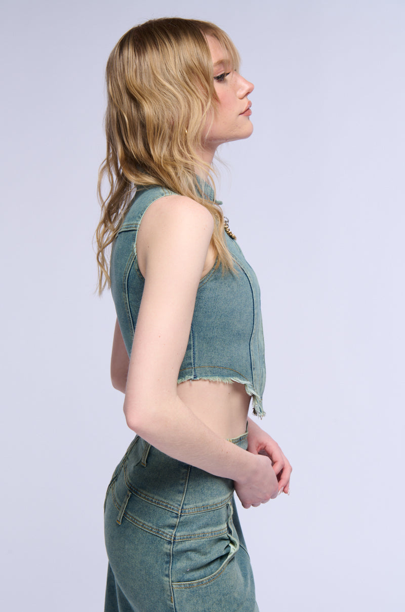 STERLING SLEEVELESS DENIM COLLARED TOP