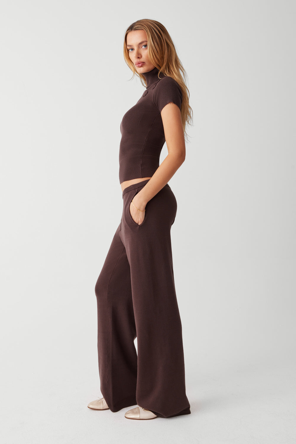 Delilah Low Rise Cloud Knit Pant - Mocha