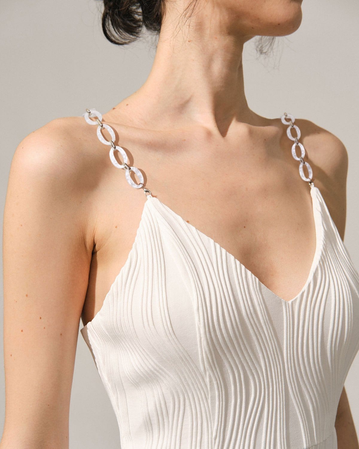 The White Pearl Chain Strap For Dresses