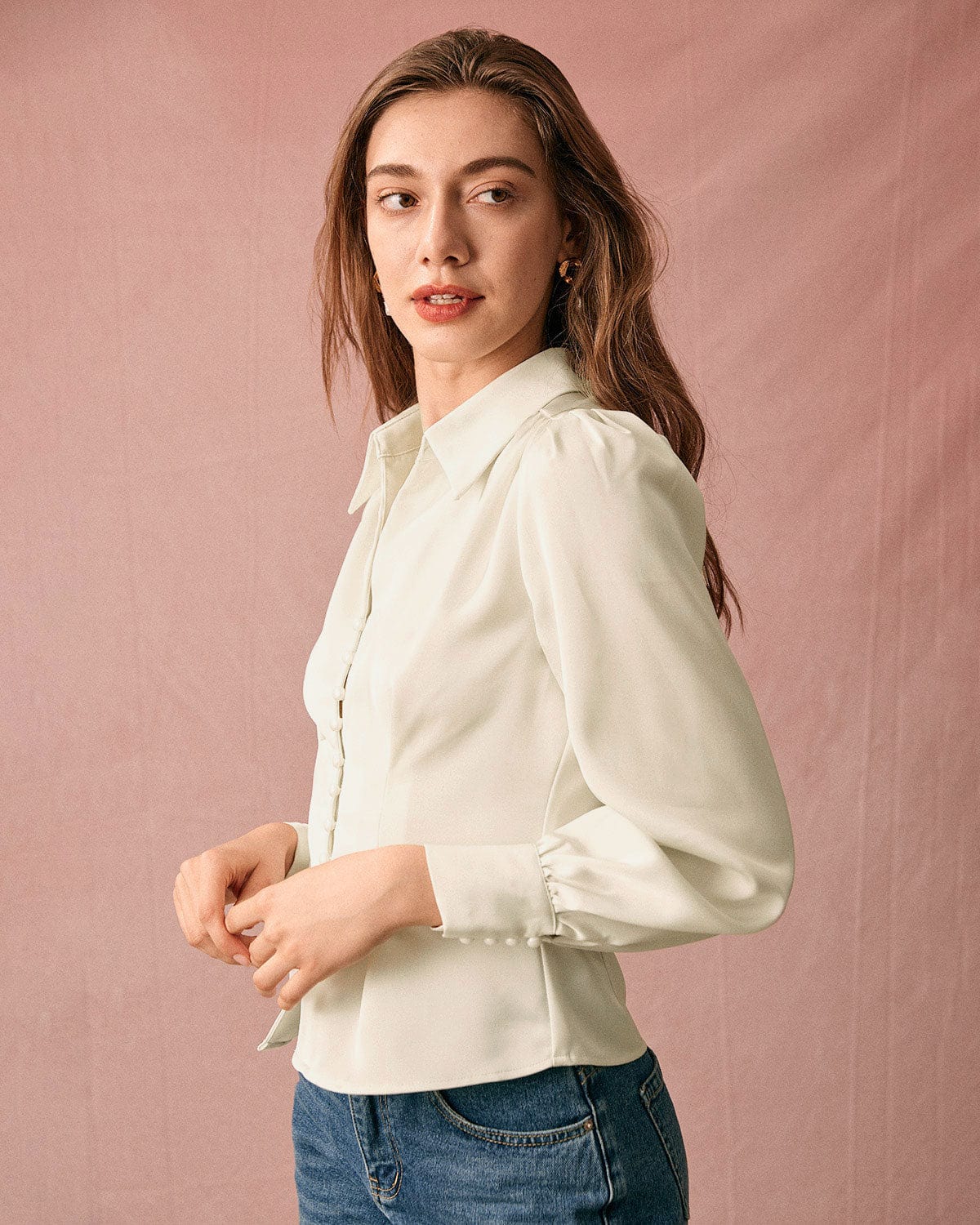 The Solid Collared Puff Sleeve Satin Blouse