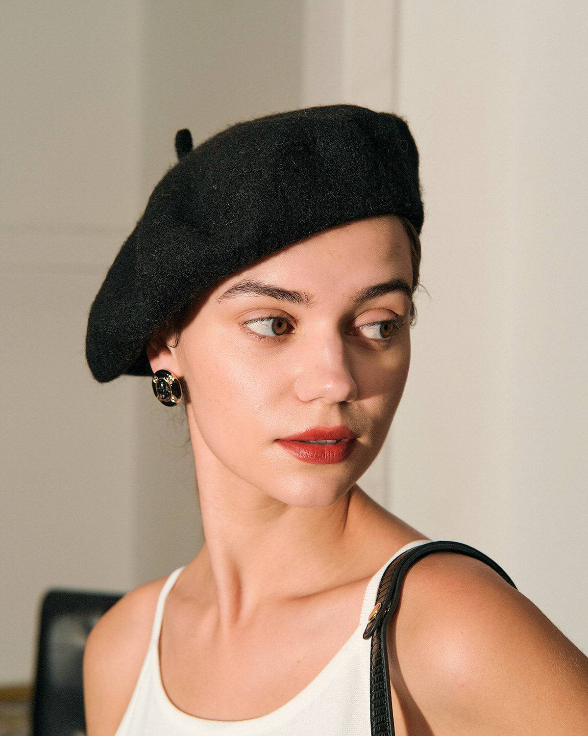 The Solid Retro Versatile Beret