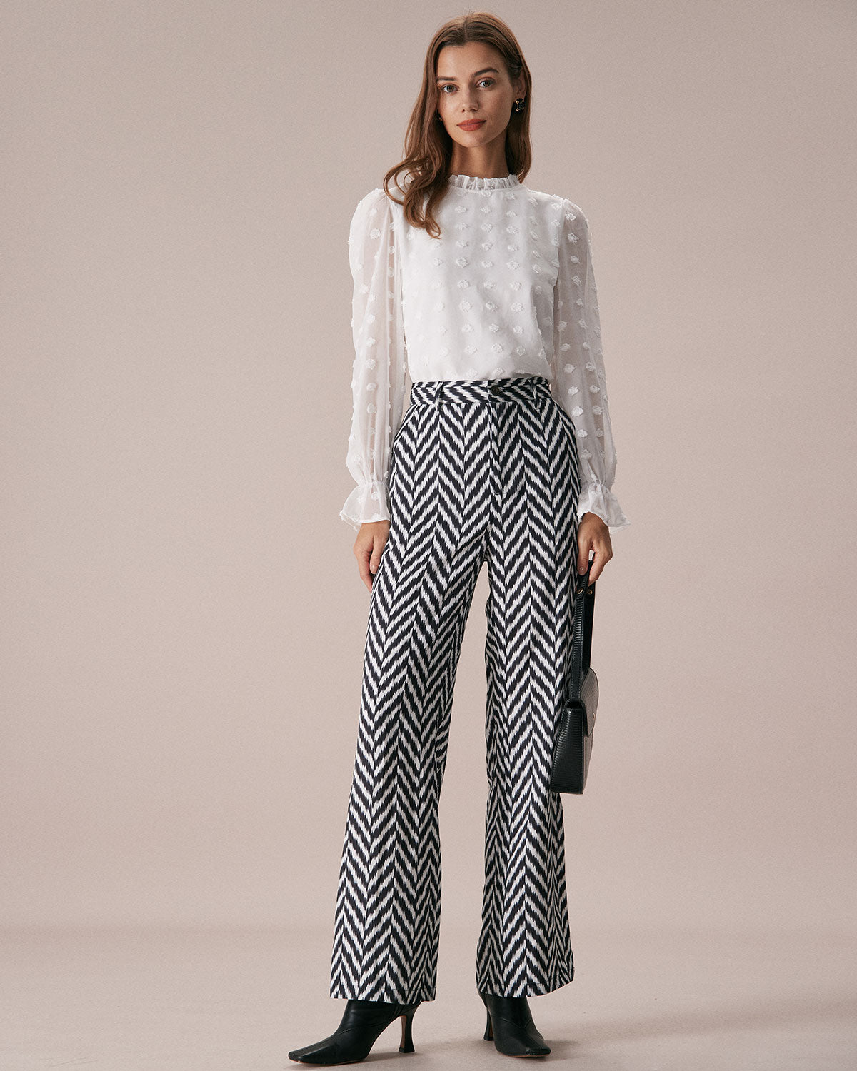 The Grey Wave Pattern Button Straight Pants