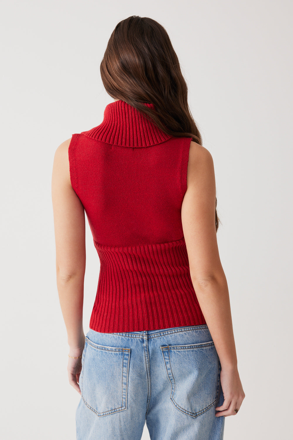 Axel Cable Cloud Knit Sleeveless Sweater - Red Velvet