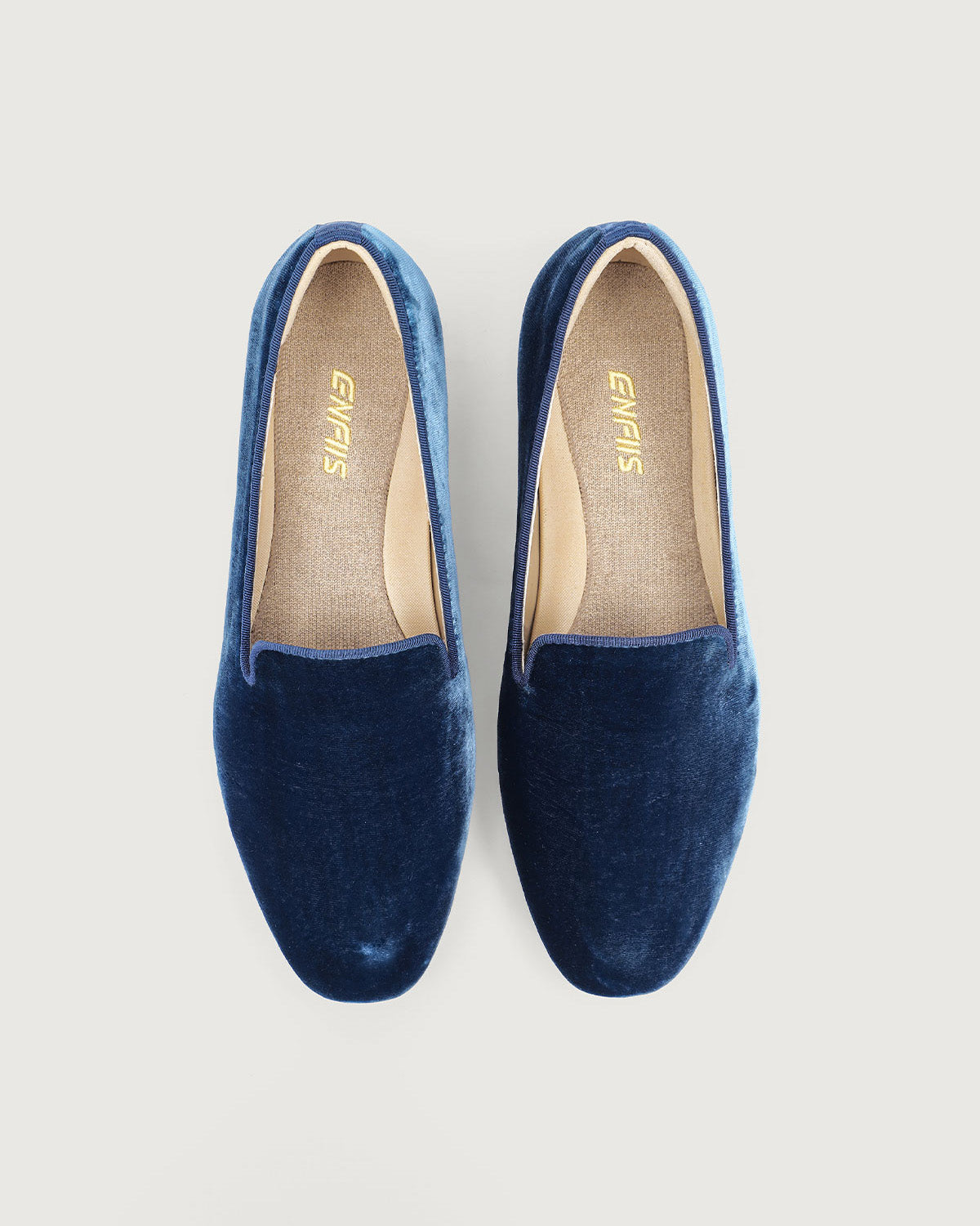 Enfiis Velvet Loafer Flats